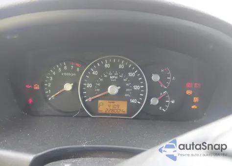 2008 Kia Rondo Ex V6/Lx V6 из США, поврежденный, VIN KNAFG526687194120